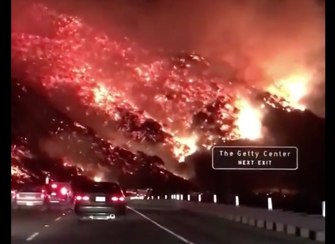 getty-center-forced-to-close-doors-as-wildfires-rage-nearby